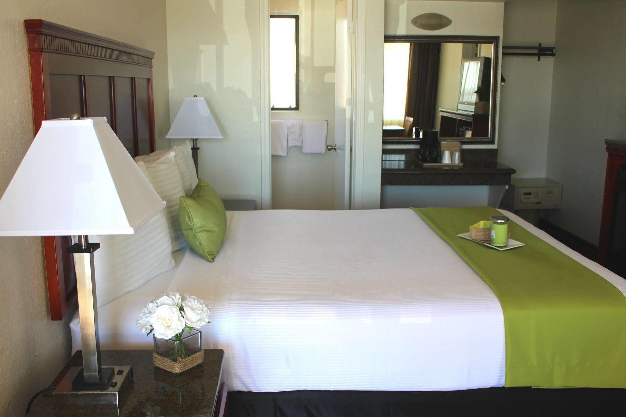 Marina Inn And Suites-Airport-Gaslamp-Zoo 圣地亚哥 外观 照片